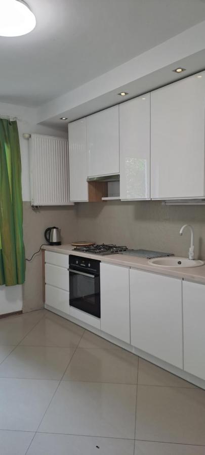 Gawota 9 Apartamento Varsóvia Exterior foto